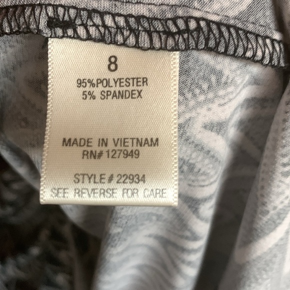 Emma & Michelle women’s white gray chevron midi dress pockets size 8 casual - Picture 13 of 16